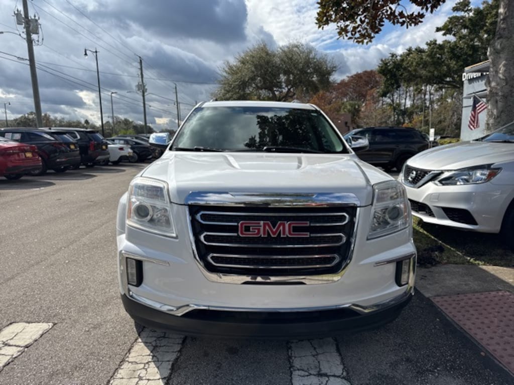 Used 2017 GMC Terrain SLT SUV