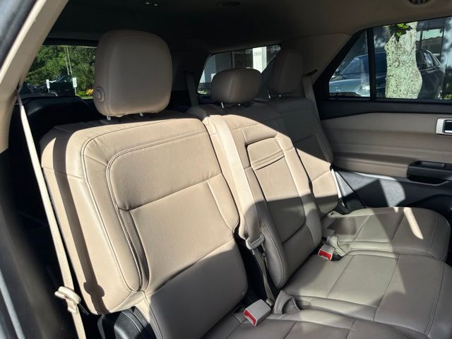 2020 Ford Explorer XLT - Photo 16