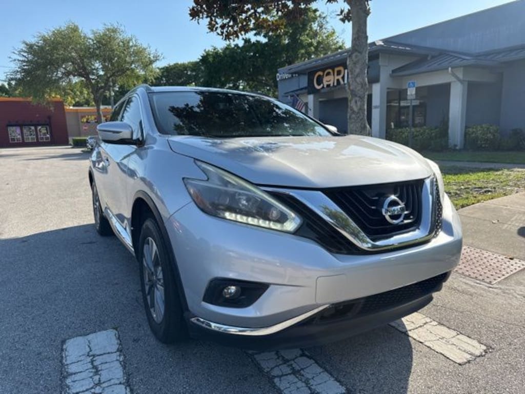 Used 2018 Nissan Murano SV SUV