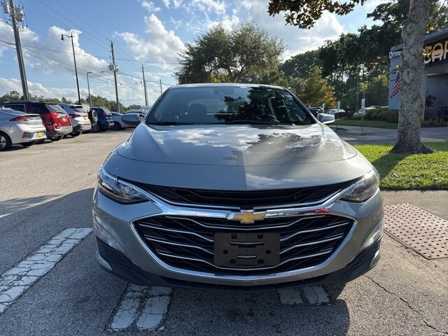 2023 Chevrolet Malibu 1LT photo 3