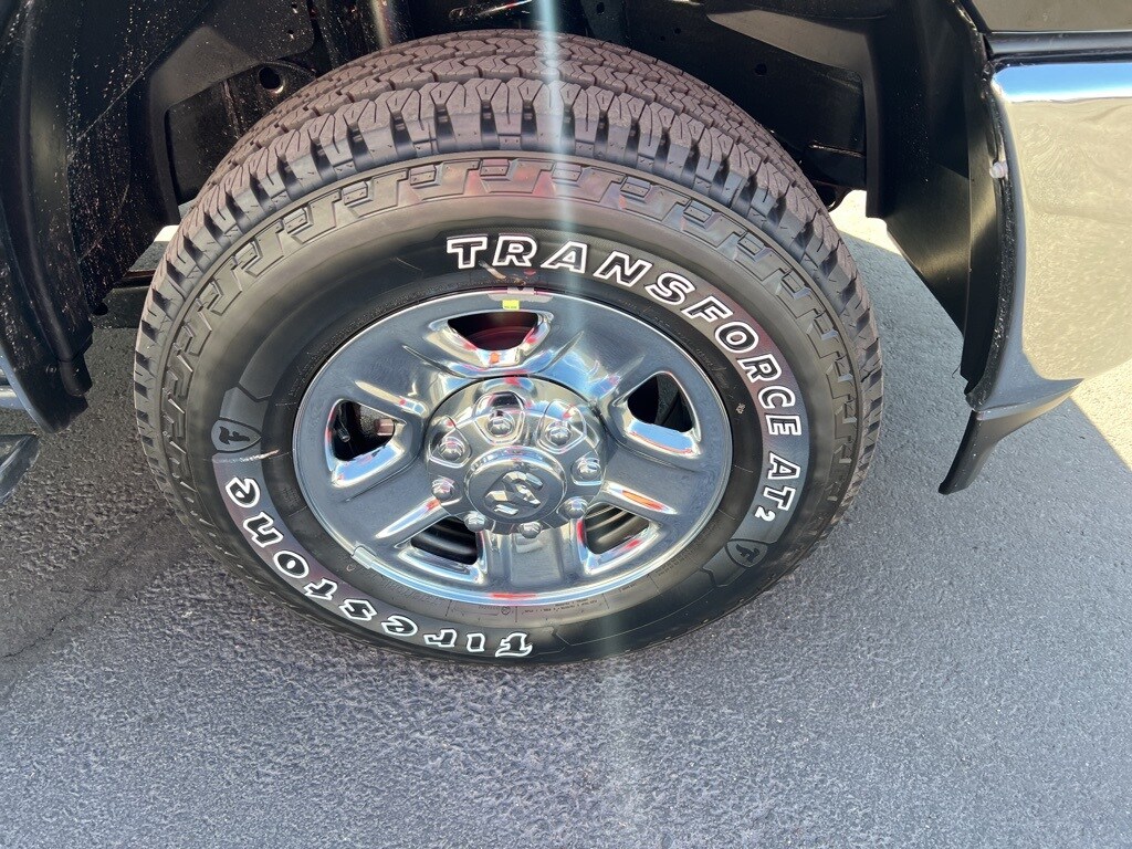 2024 Ram 3500 Tradesman photo 4