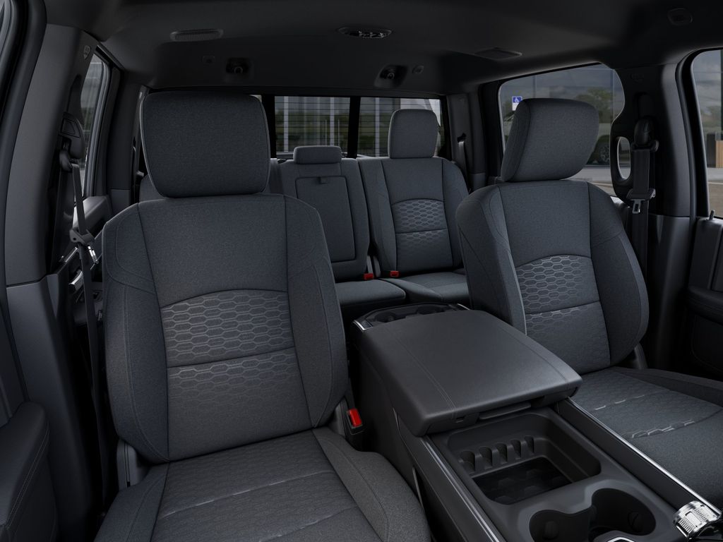 2025 RAM 2500 Big Horn - Photo 16