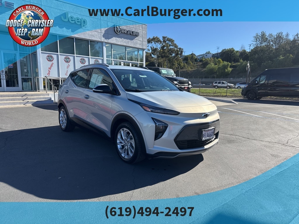 2023 Chevrolet Bolt EUV LT's photo