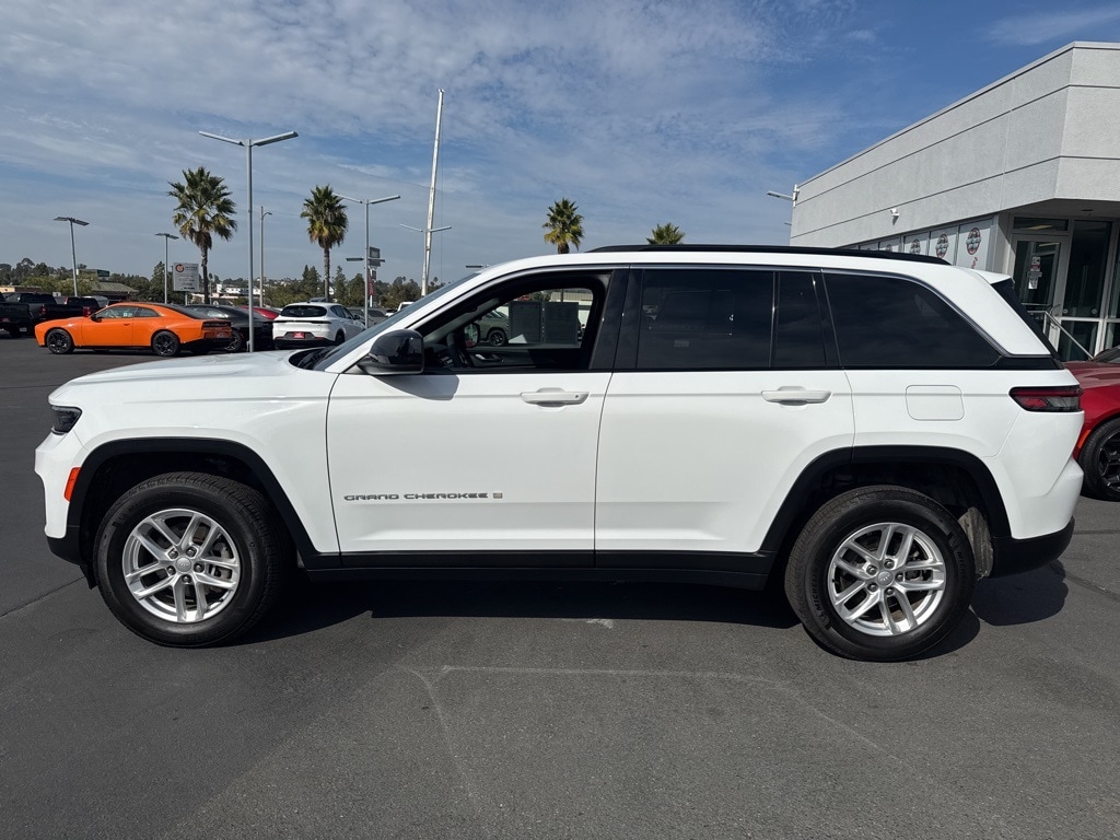 Certified 2024 Jeep Grand Cherokee Laredo SUV