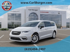 2026 Chrysler Pacifica SELECT AWD Passenger Van