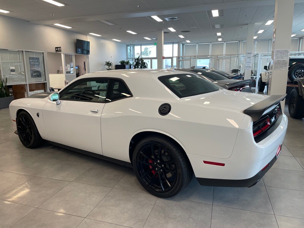 2023 Dodge Challenger SRT8 Hellcat photo 4