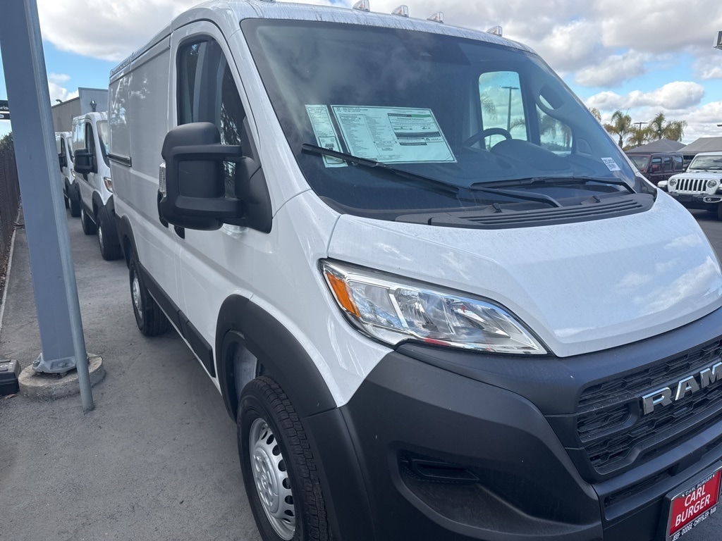 New 2025 Ram ProMaster PROMASTER 1500 TRADESMAN CARGO VAN LOW ROOF 118' W Cargo Van