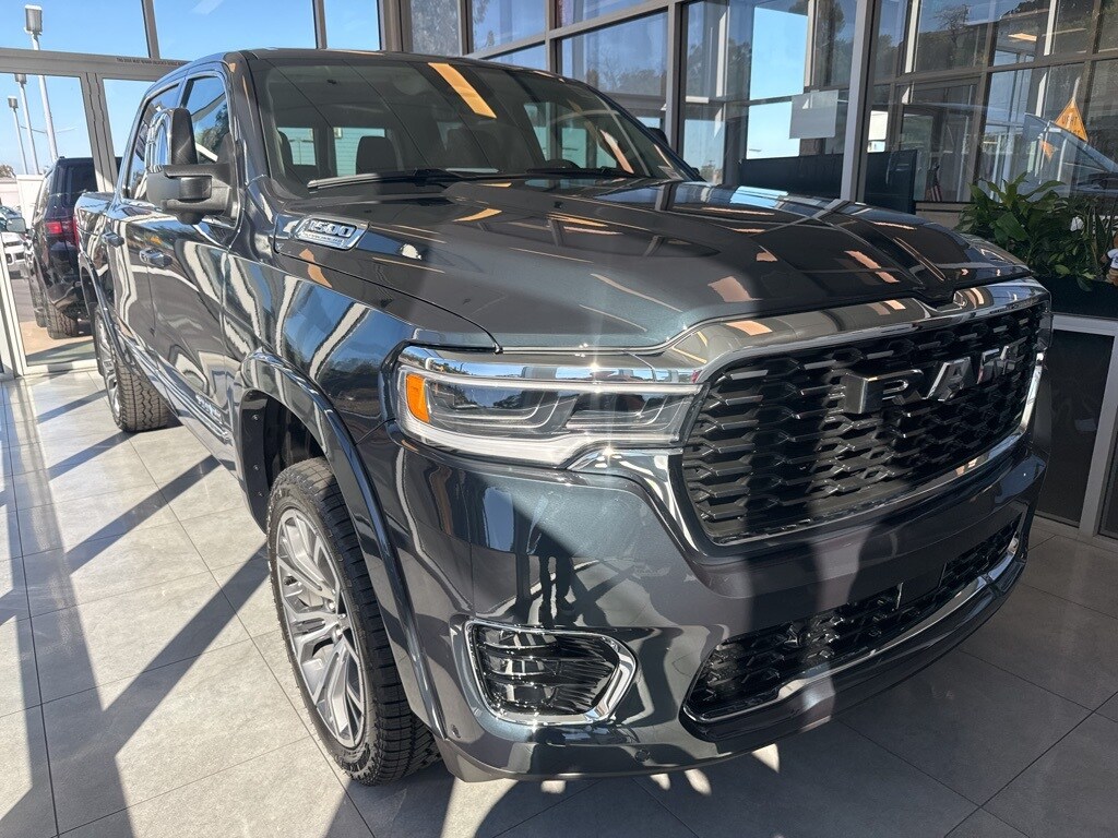 2026 Ram 1500 photo 2