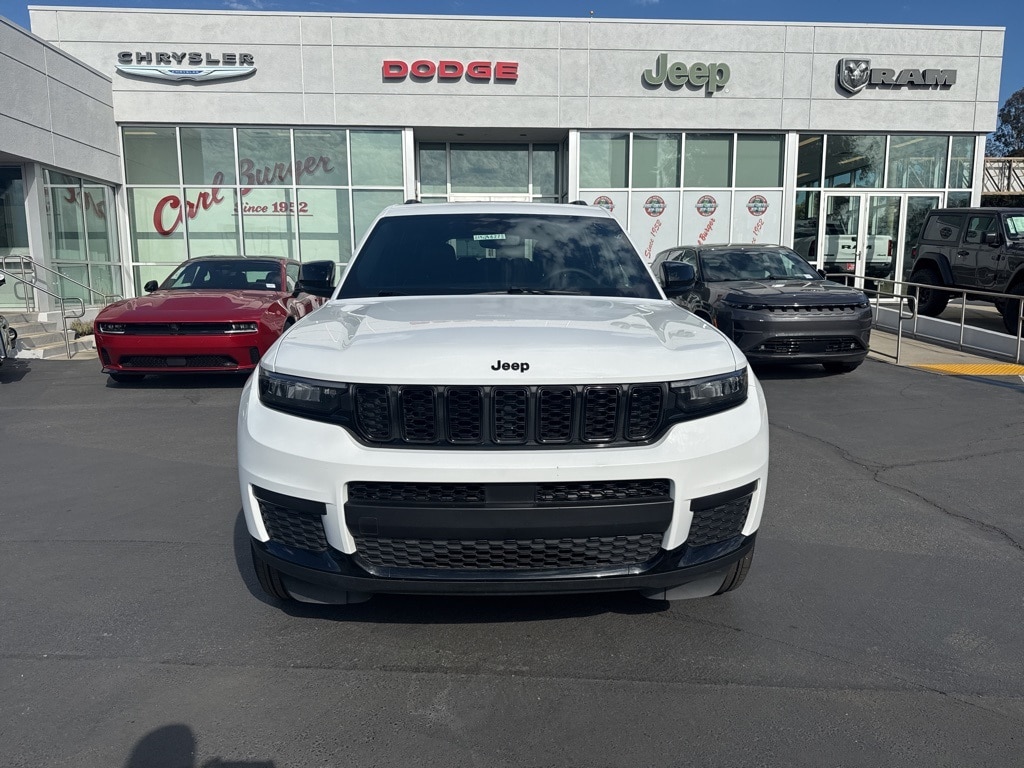 Certified 2024 Jeep Grand Cherokee L Laredo SUV
