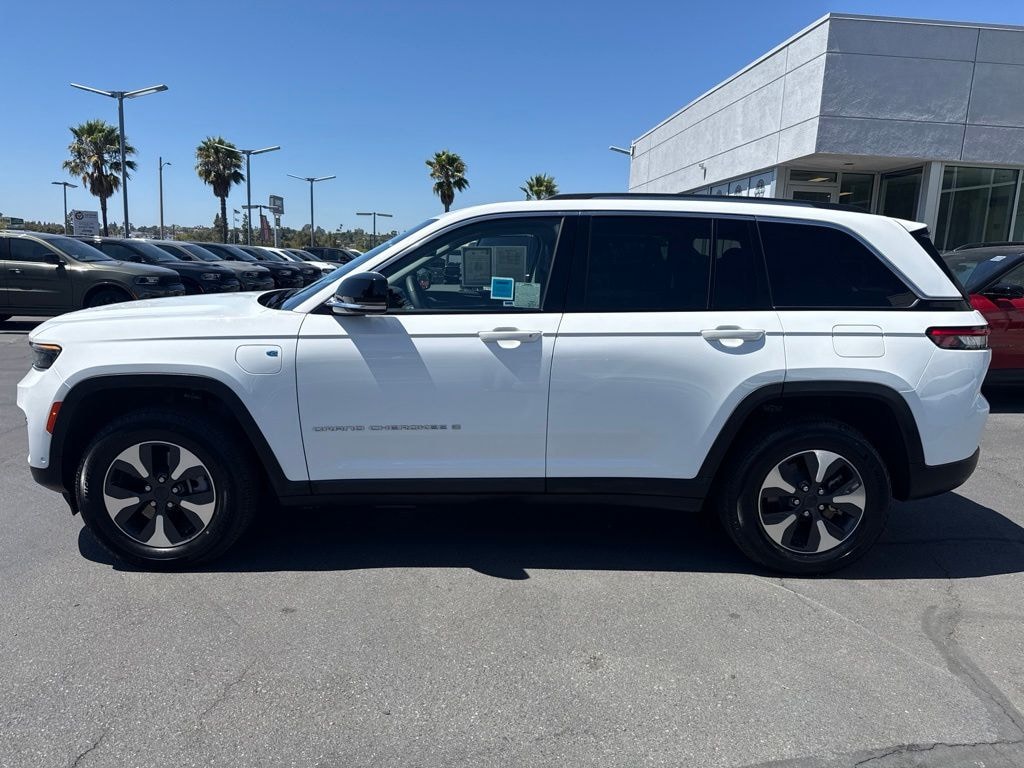 Used 2022 Jeep Grand Cherokee 4xe Base SUV