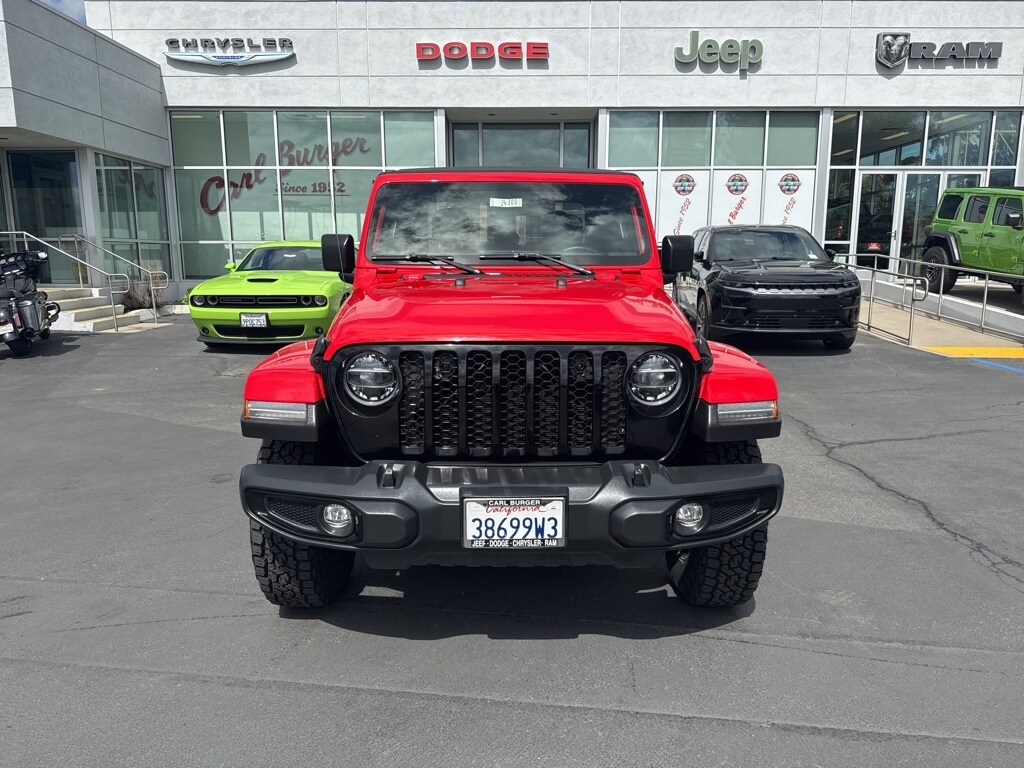 2022 Jeep Gladiator Sport photo 2