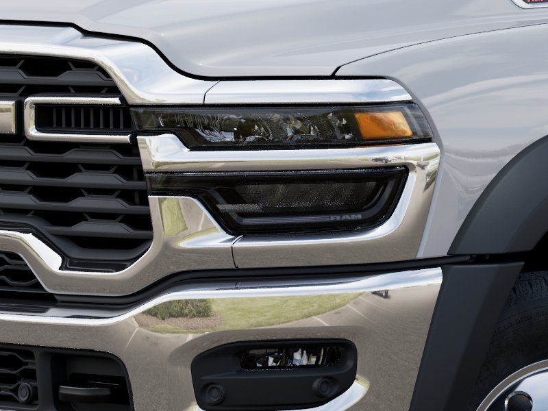 2025 RAM 3500 Chassis Tradesman - Photo 10