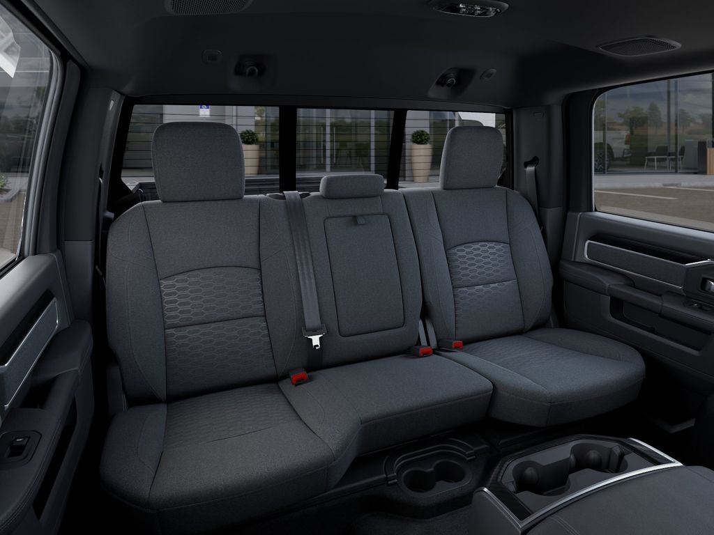 2025 RAM 2500 Big Horn - Photo 15
