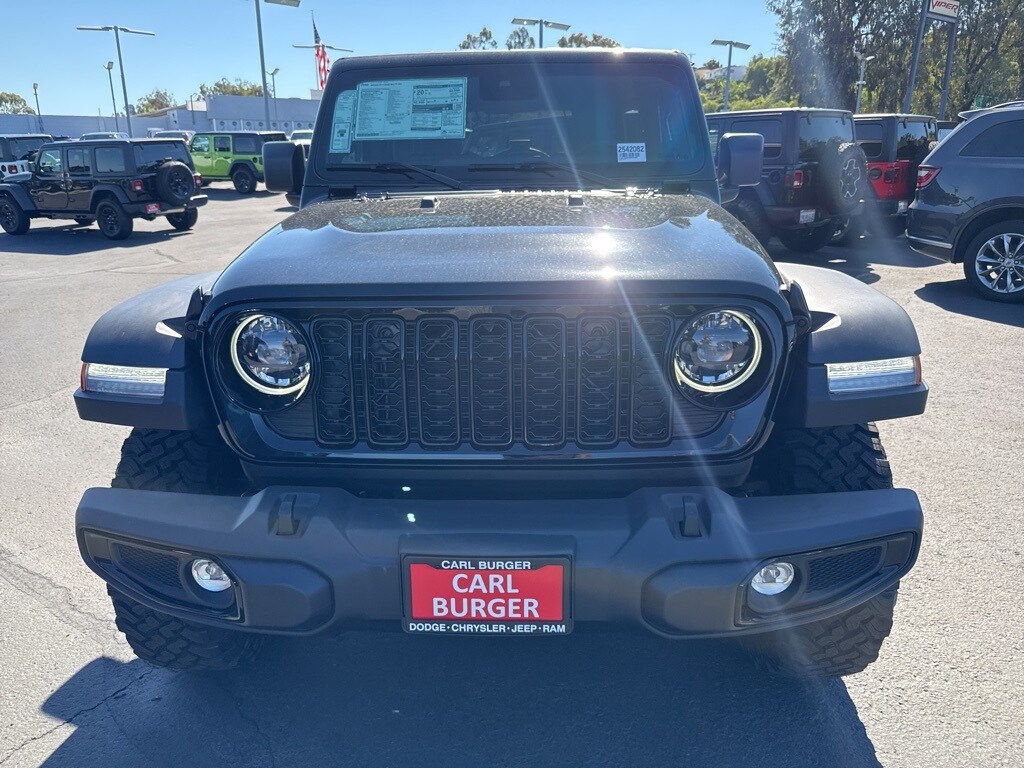 2025 Jeep Wrangler Willys photo 2