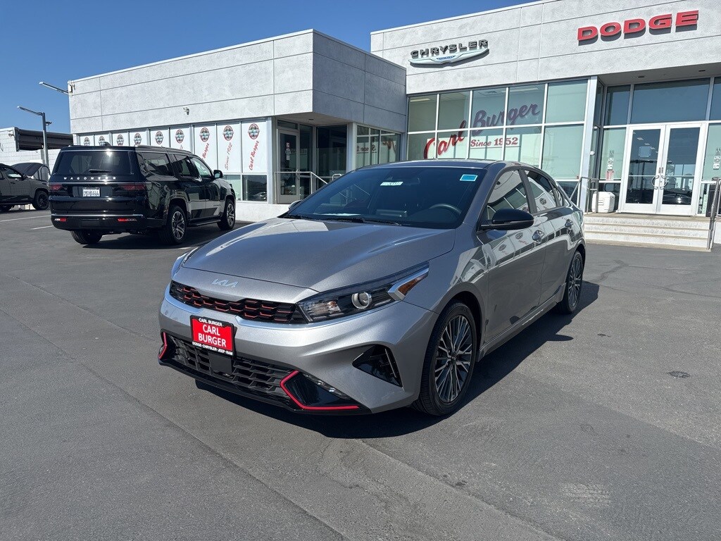 2024 Kia Forte GT-Line photo 3