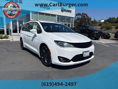 2020 Chrysler Pacifica Hybrid Limited Van Passenger Van