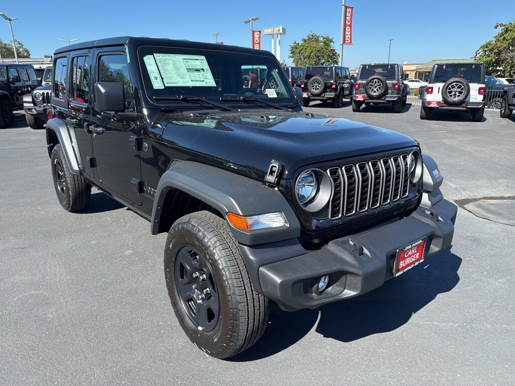 2025 Jeep Wrangler Sport photo 3