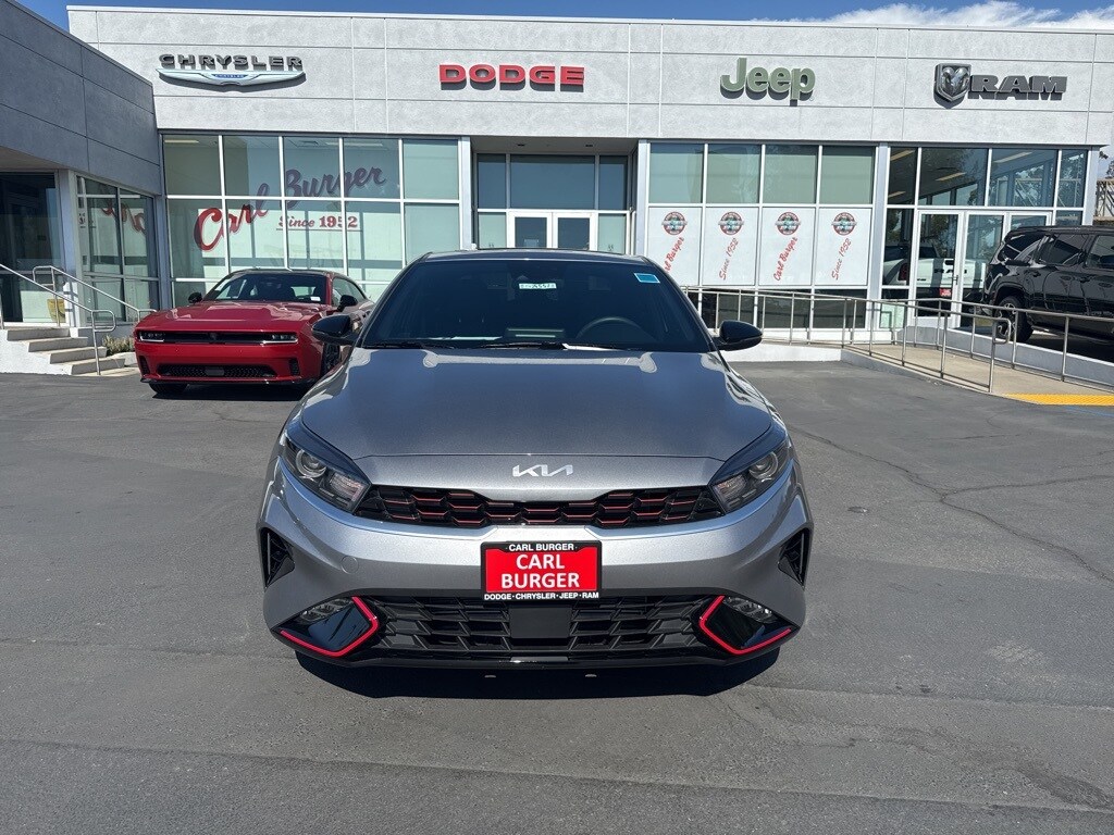 2024 Kia Forte GT-Line photo 2