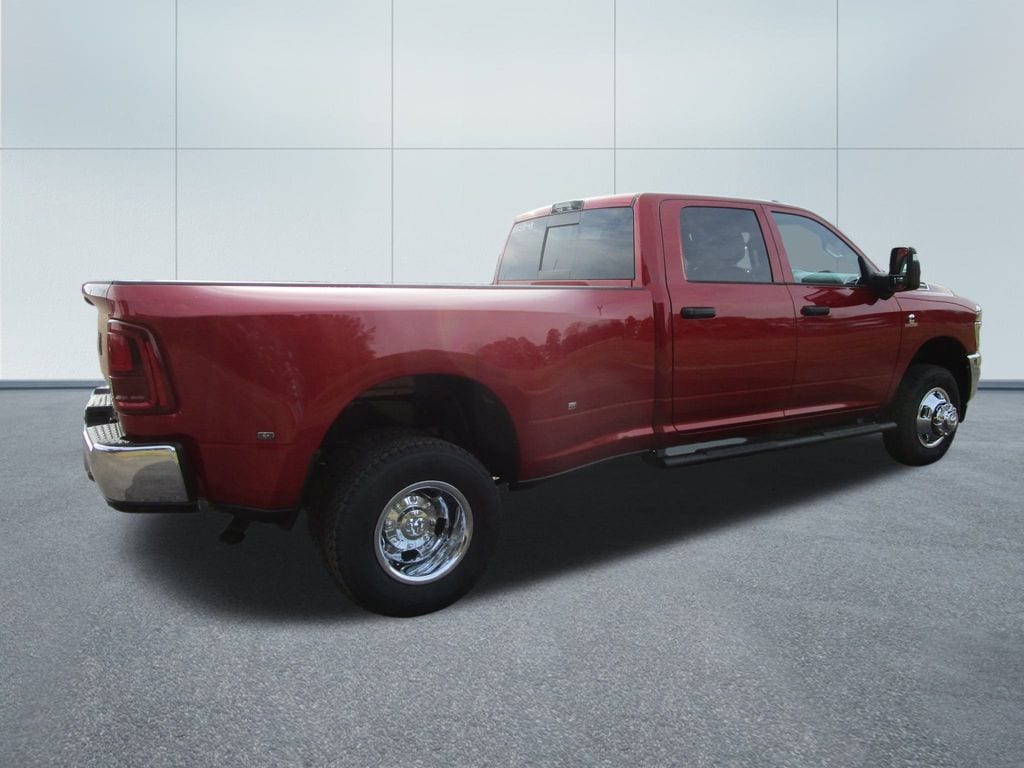 2026 RAM 3500 Tradesman - Photo 8