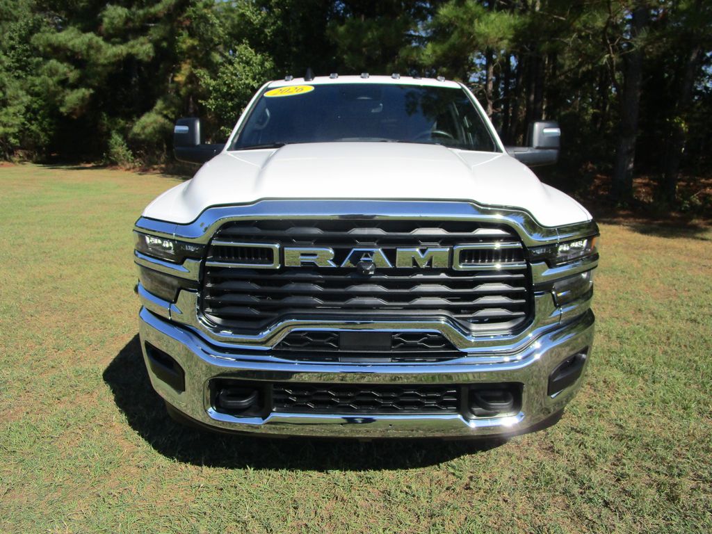 2026 Ram 3500 Tradesman photo 4