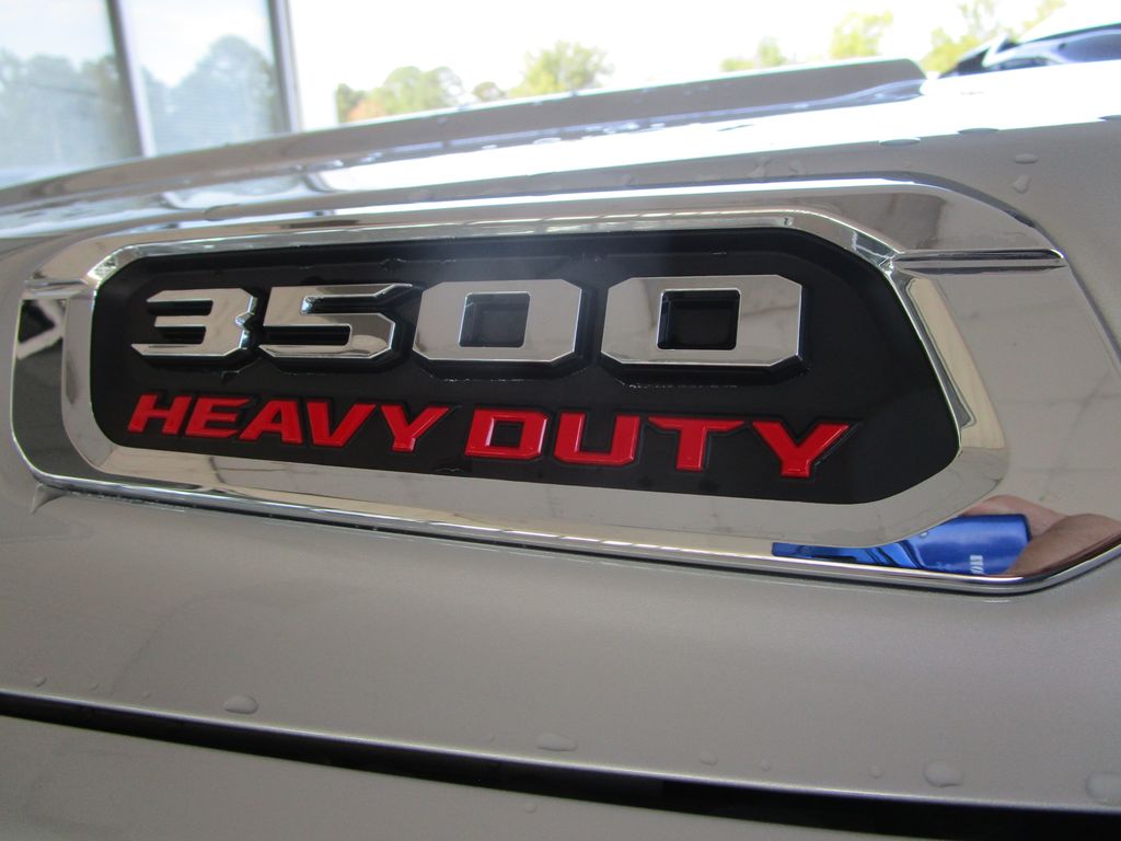 2026 RAM 3500 Chassis Tradesman - Photo 21