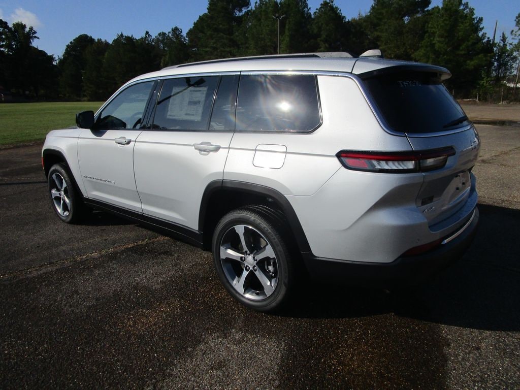 New 2025 Jeep Grand Cherokee L LIMITED 4X4 Sport Utility