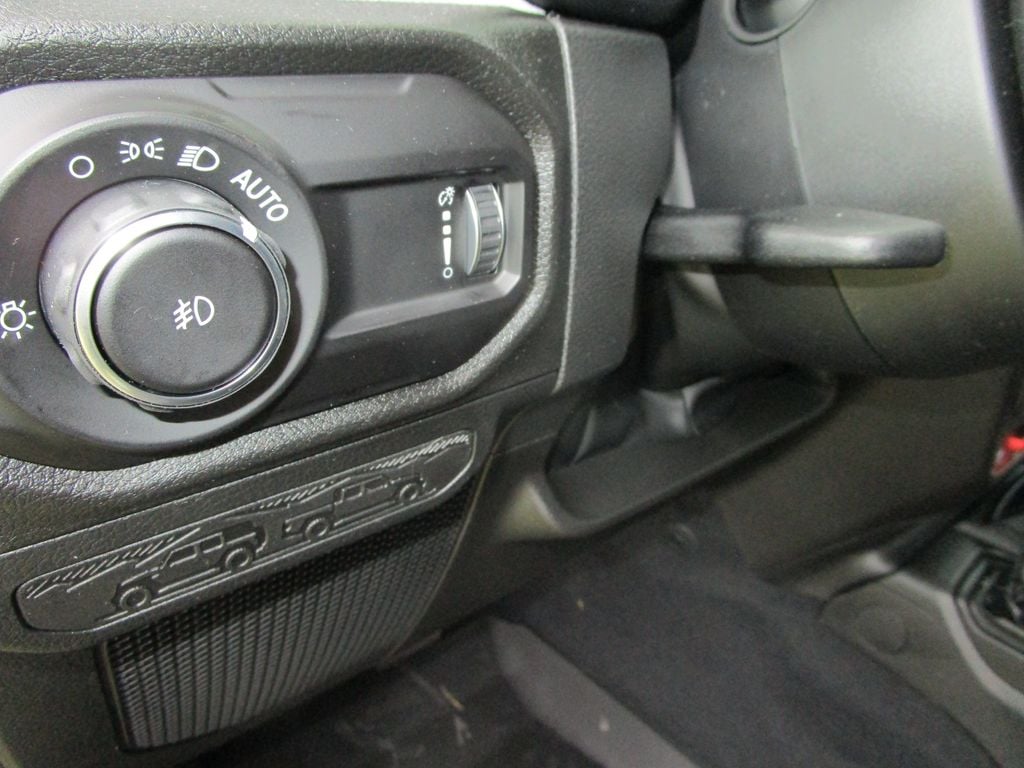 2026 Jeep Wrangler 2-Door Willys - Photo 25