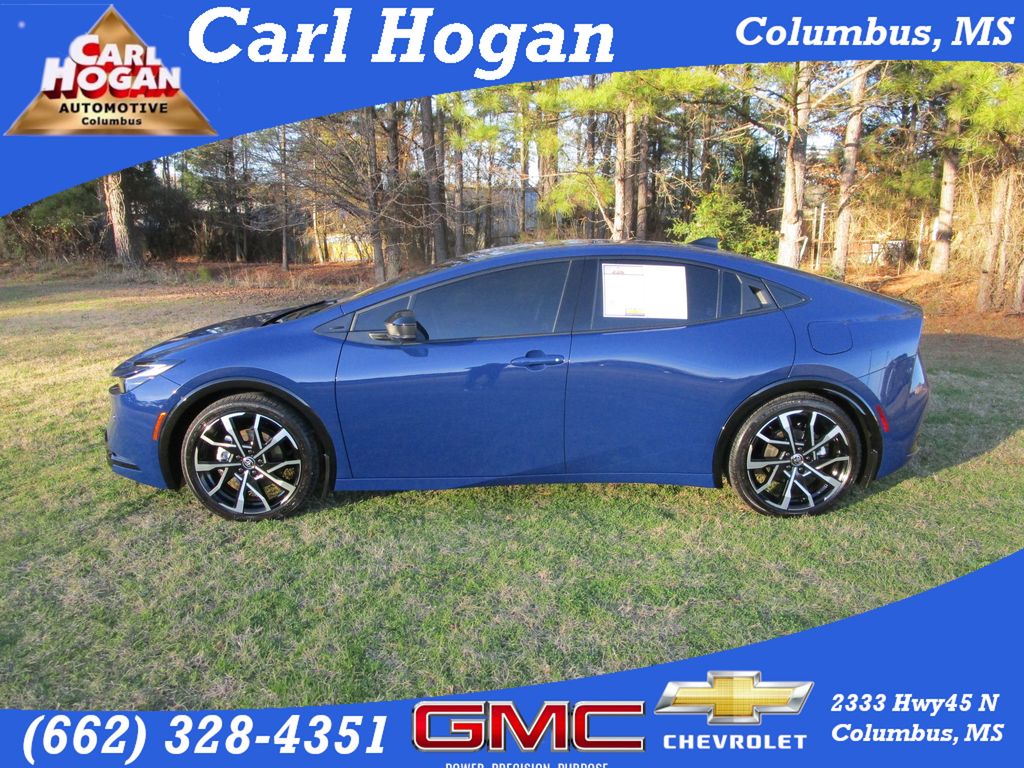 2026 Toyota Prius XSE's photo