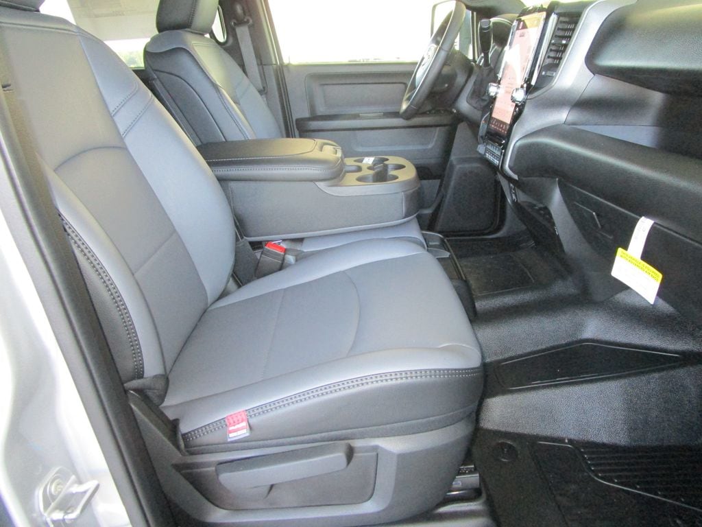 2026 RAM 3500 Chassis Tradesman - Photo 27