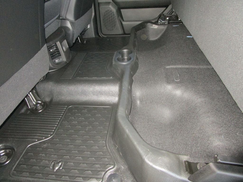 2026 RAM 3500 Chassis Tradesman - Photo 26
