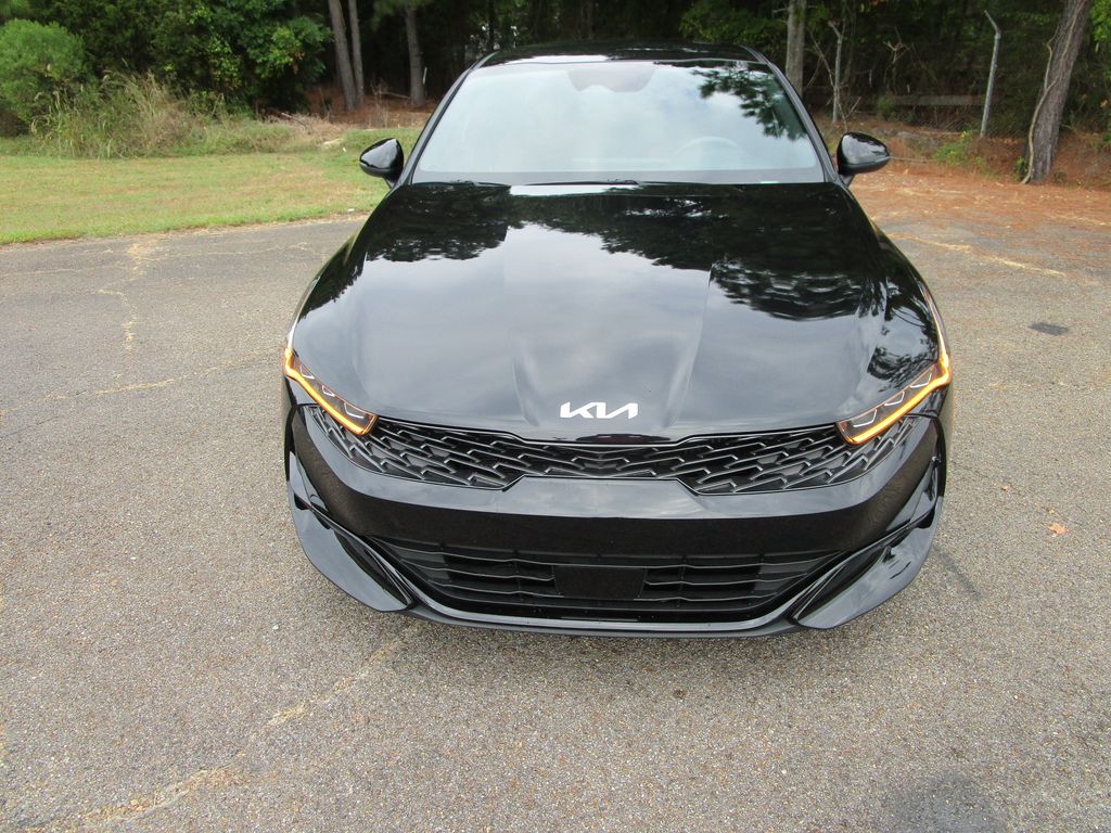 2024 Kia K5 GT-Line photo 4