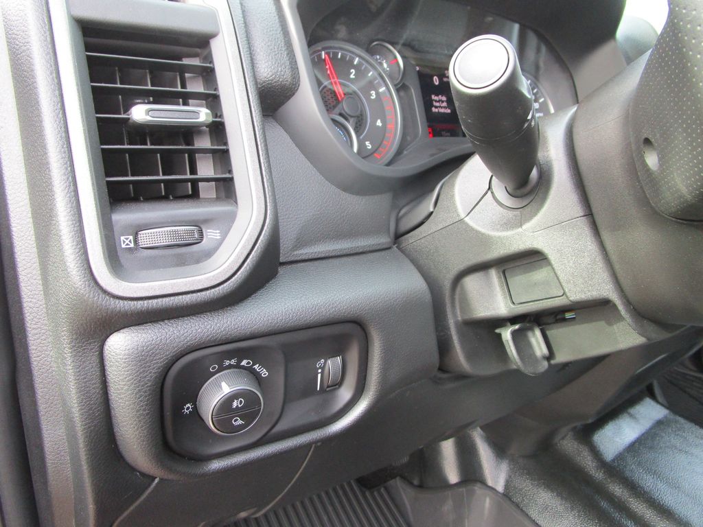 2026 RAM 3500 Tradesman - Photo 28