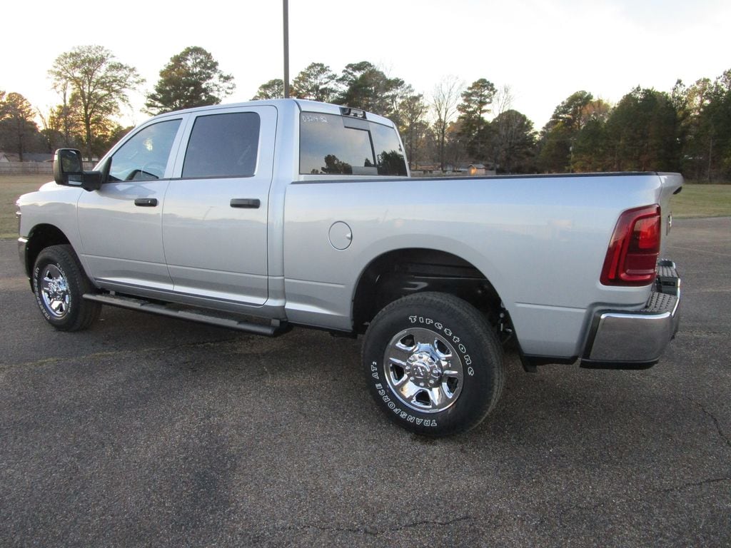 New 2026 Ram 2500 TRADESMAN CREW CAB 4X4 6'4 BOX Pickup
