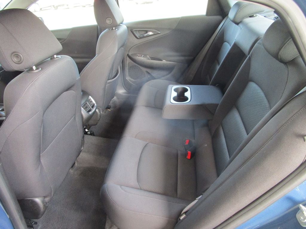 2024 Chevrolet Malibu 1LT - Photo 15