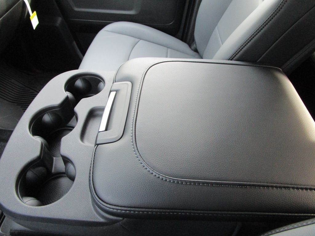 2026 RAM 3500 Tradesman - Photo 40