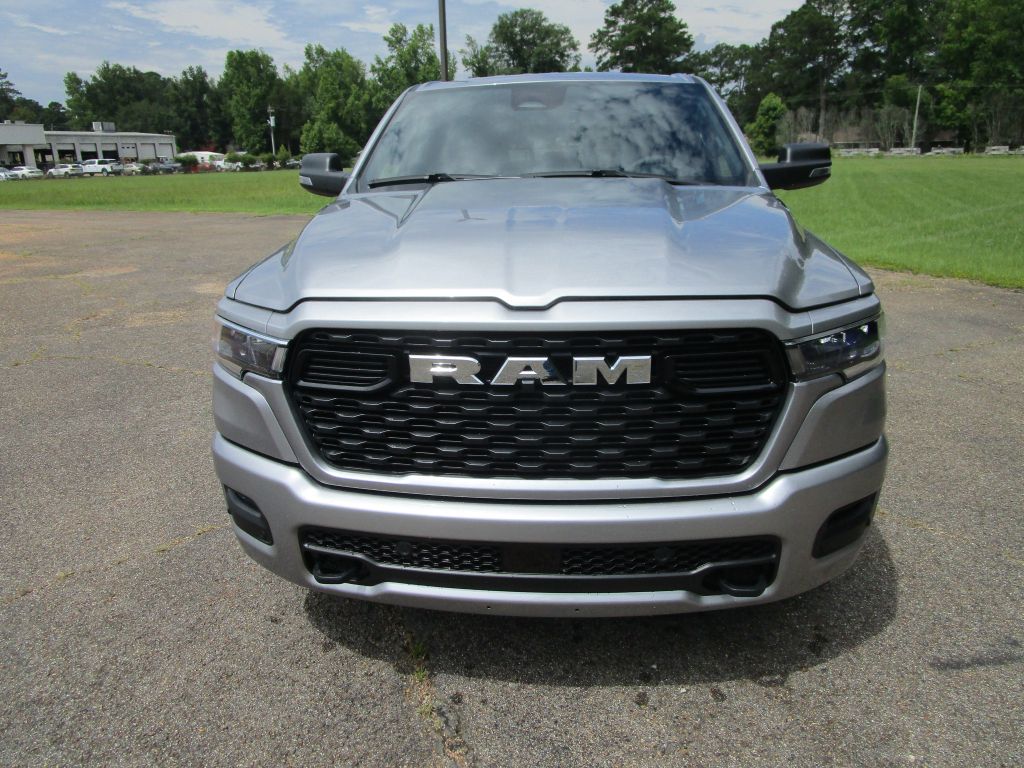 2025 Ram 1500 Big Horn photo 4