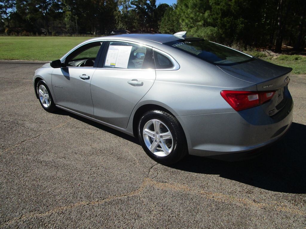 Used 2024 Chevrolet Malibu LT Sedan