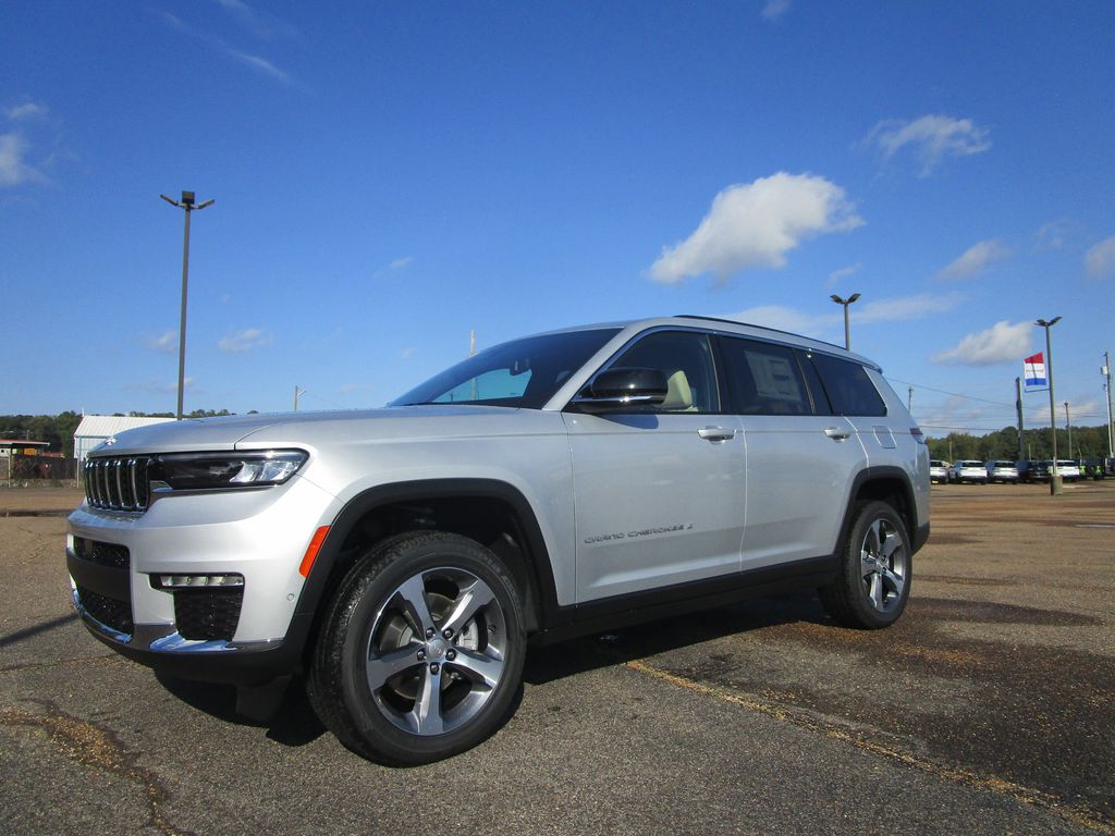 2025 Jeep Grand Cherokee L Limited's photo