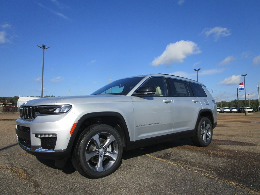 New 2025 Jeep Grand Cherokee L LIMITED 4X4 Sport Utility