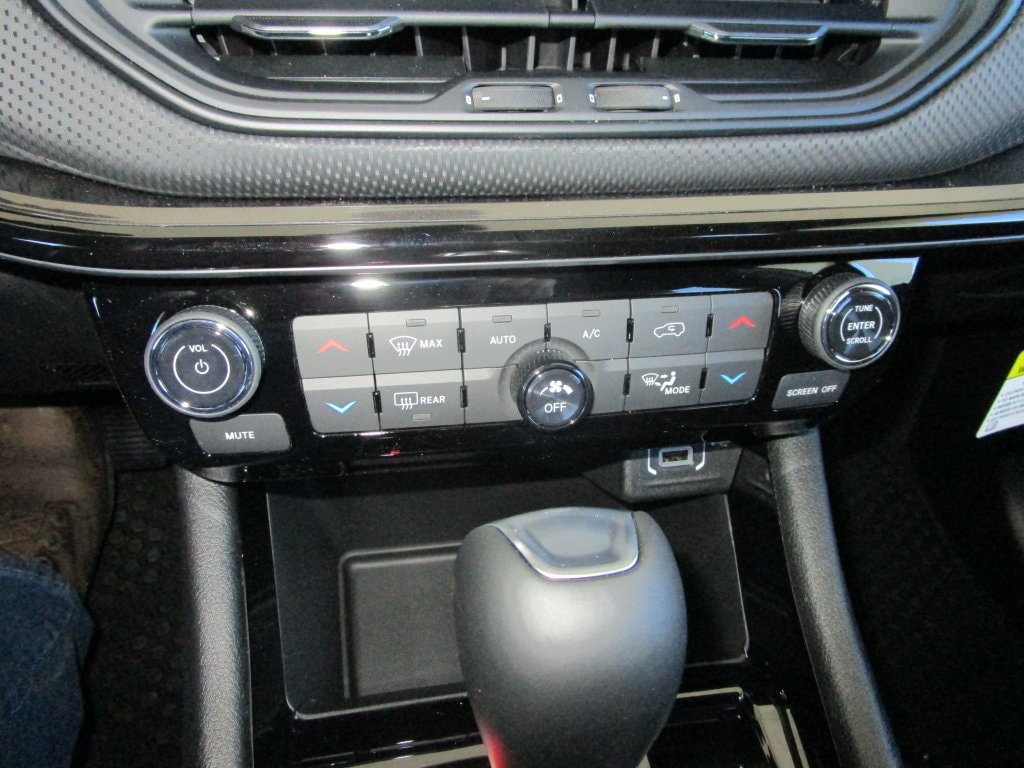 2026 Jeep Compass Latitude Altitude - Photo 33