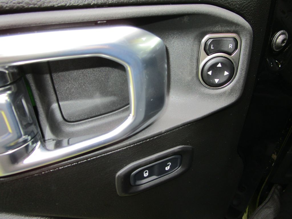 2026 Jeep Wrangler 2-Door Willys - Photo 24