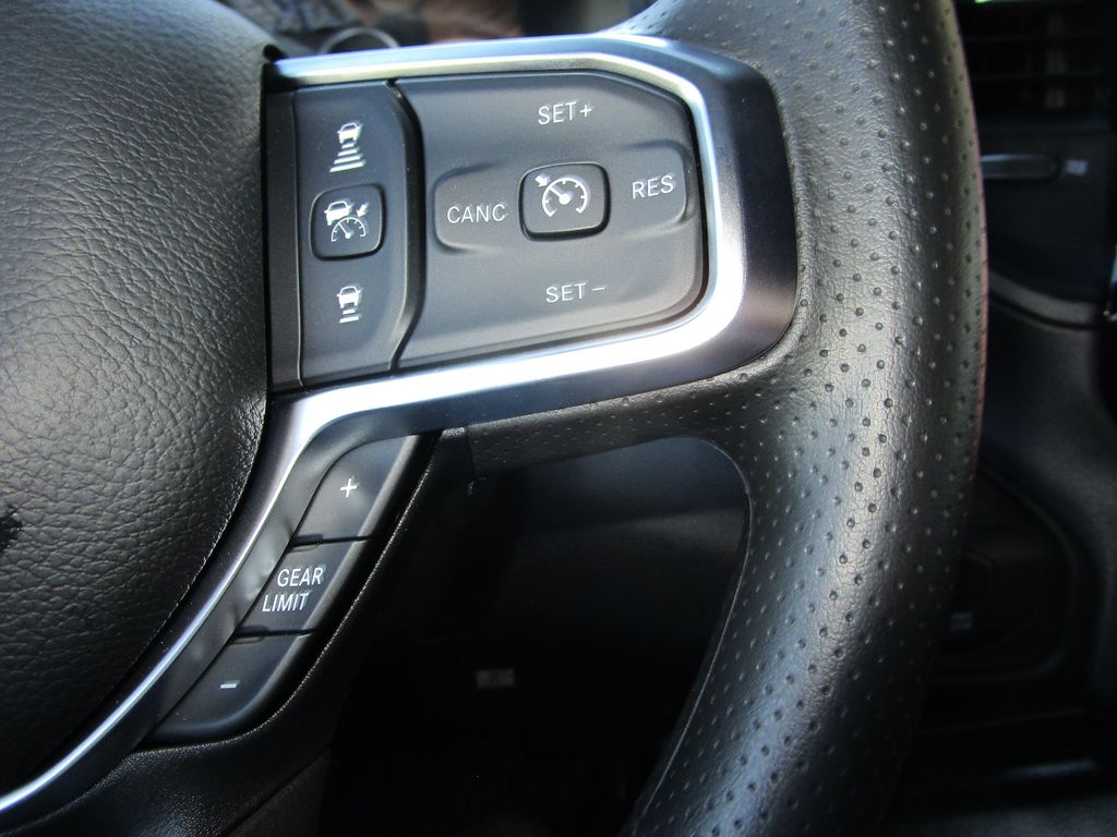 2026 RAM 2500 Tradesman - Photo 37