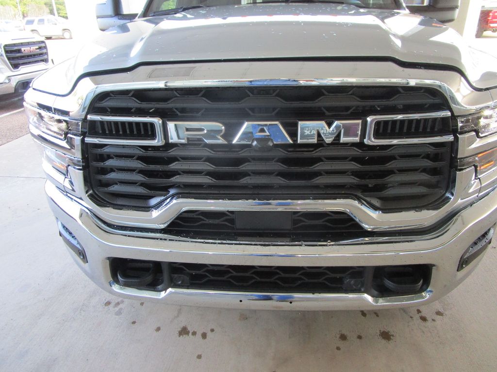 2026 RAM 3500 Chassis Tradesman - Photo 22