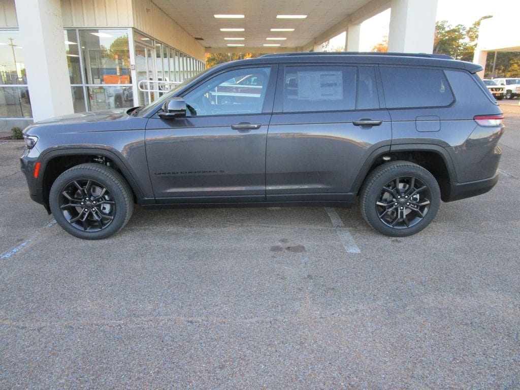 New 2025 Jeep Grand Cherokee L LIMITED 4X4 Sport Utility