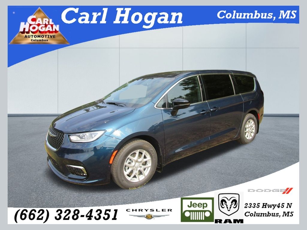 2025 Chrysler Pacifica Select's photo