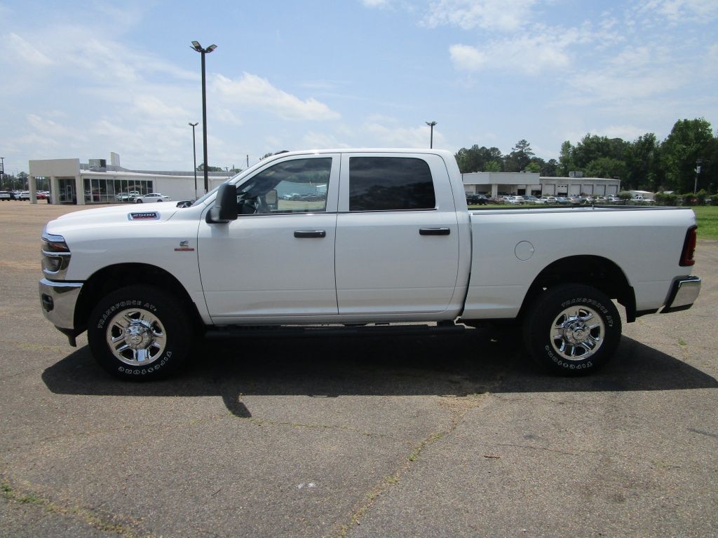 New 2025 Ram 2500 TRADESMAN CREW CAB 4X4 6'4 BOX Pickup