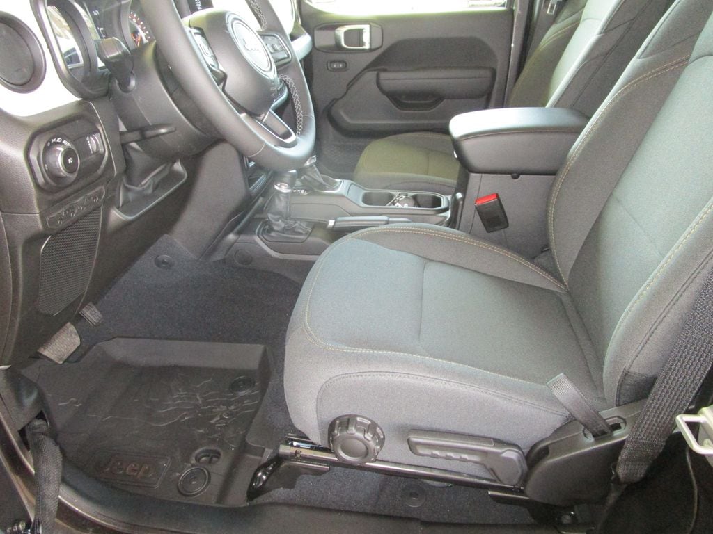 2026 Jeep Wrangler 2-Door Sport S - Photo 22