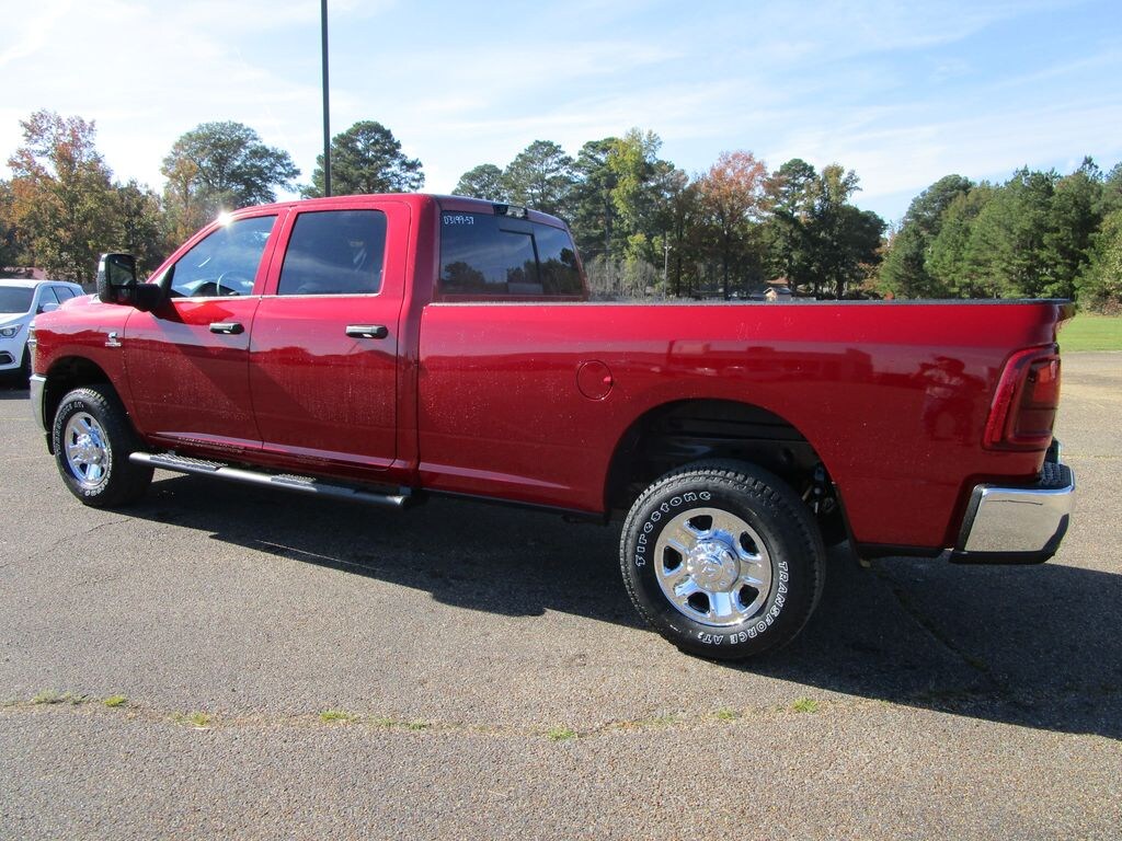 New 2026 Ram 2500 TRADESMAN CREW CAB 4X4 8' BOX Pickup