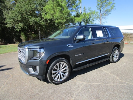 2022 GMC Yukon XL Denali SUV