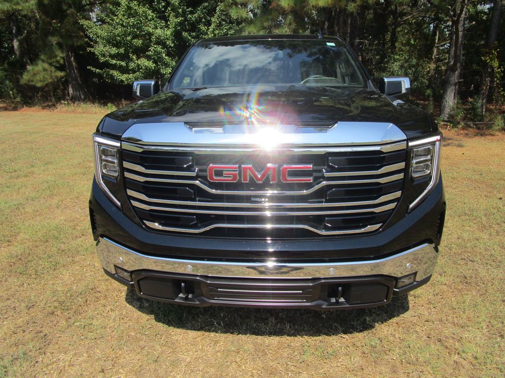 2022 Gmc Sierra 1500 SLT photo 4